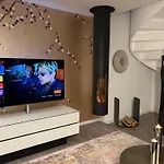 Penthouse am Südstrand - Kamin, Dachterrasse mit Meerblick und Gasgrill, Luxus-Design-Apartment, 2 Minuten zum Strand