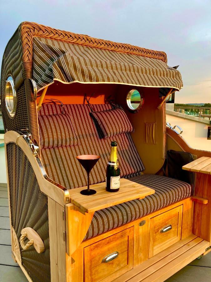 Apartment Penthouse Am Südstrand - Kamin, Dachterrasse Mit Meerblick Und Gasgrill, Luxus-design-apartment, 2 Minuten Zum *