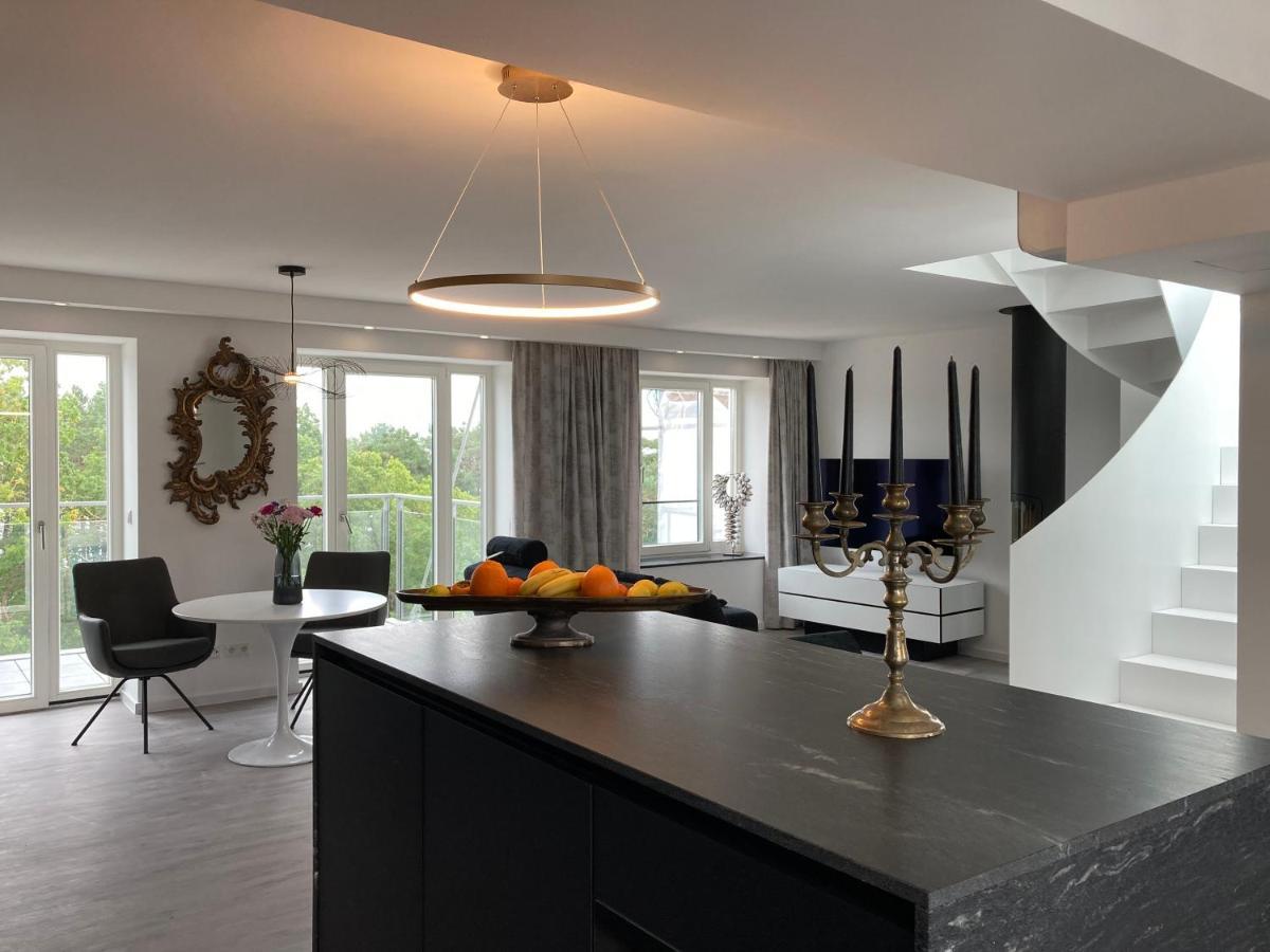 Penthouse Am Südstrand - Kamin, Dachterrasse Mit Meerblick Und Gasgrill, Luxus-design-apartment, 2 Minuten Zum