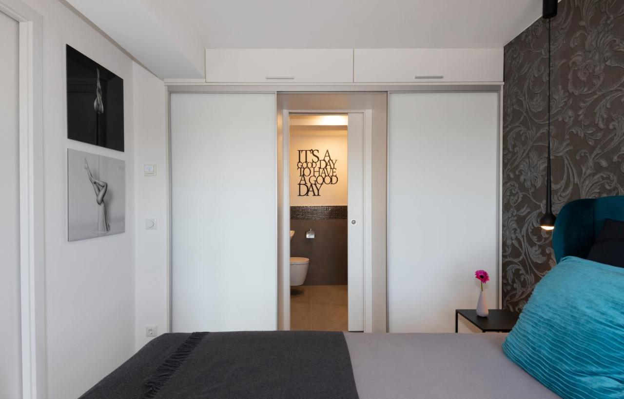 Penthouse Am Südstrand - Kamin, Dachterrasse Mit Meerblick Und Gasgrill, Luxus-design-apartment, 2 Minuten Zum